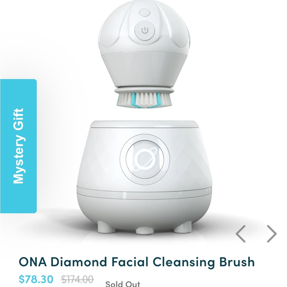 tao clean ONA Diamond Facial Cleansing Brush